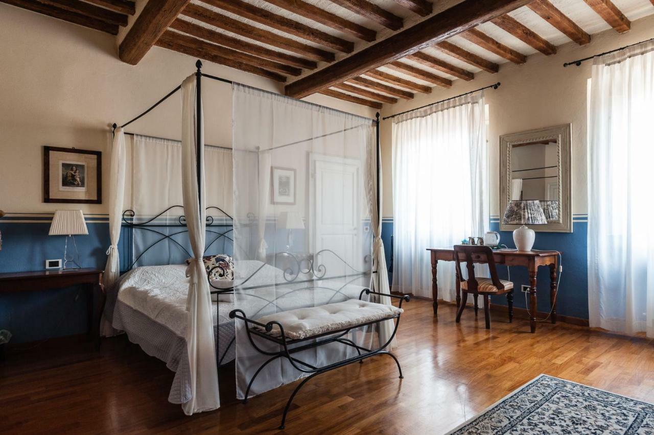 Attico Sulla Torre Bed & Breakfast 2*